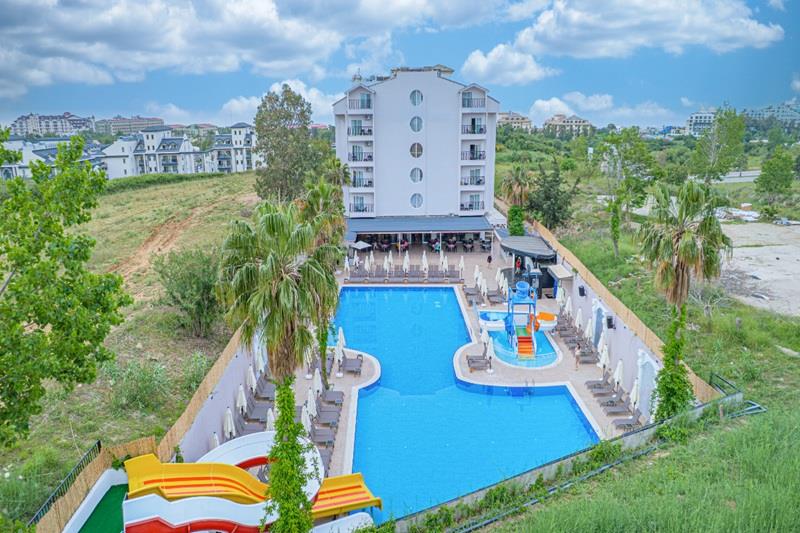 Q Ella Beach Hotel Side