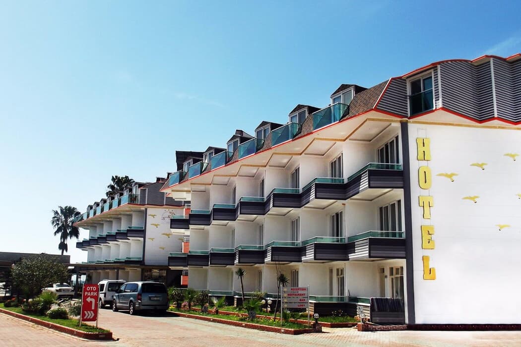 Ünlüselek Hotel